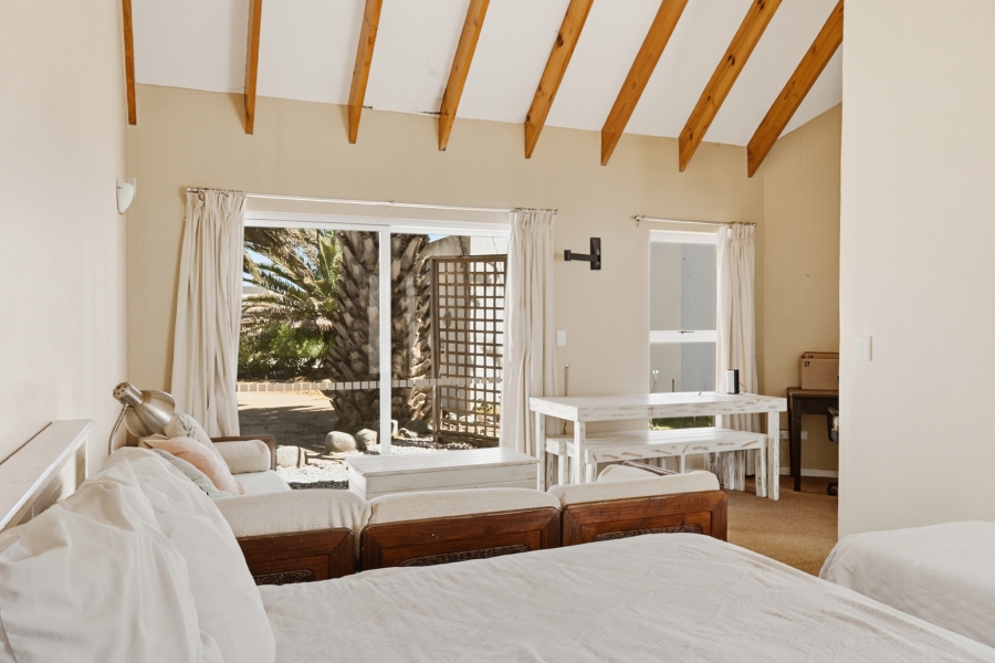 4 Bedroom Property for Sale in Shelley Point Western Cape